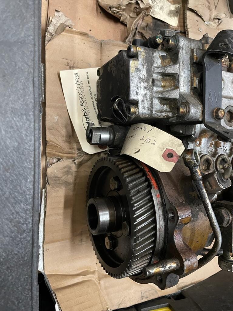107492-2162 (971T951197; ME015066) Zexel 6 Cylinder Injection Pump Core  Fits Mitsubishi Diesel Engine
