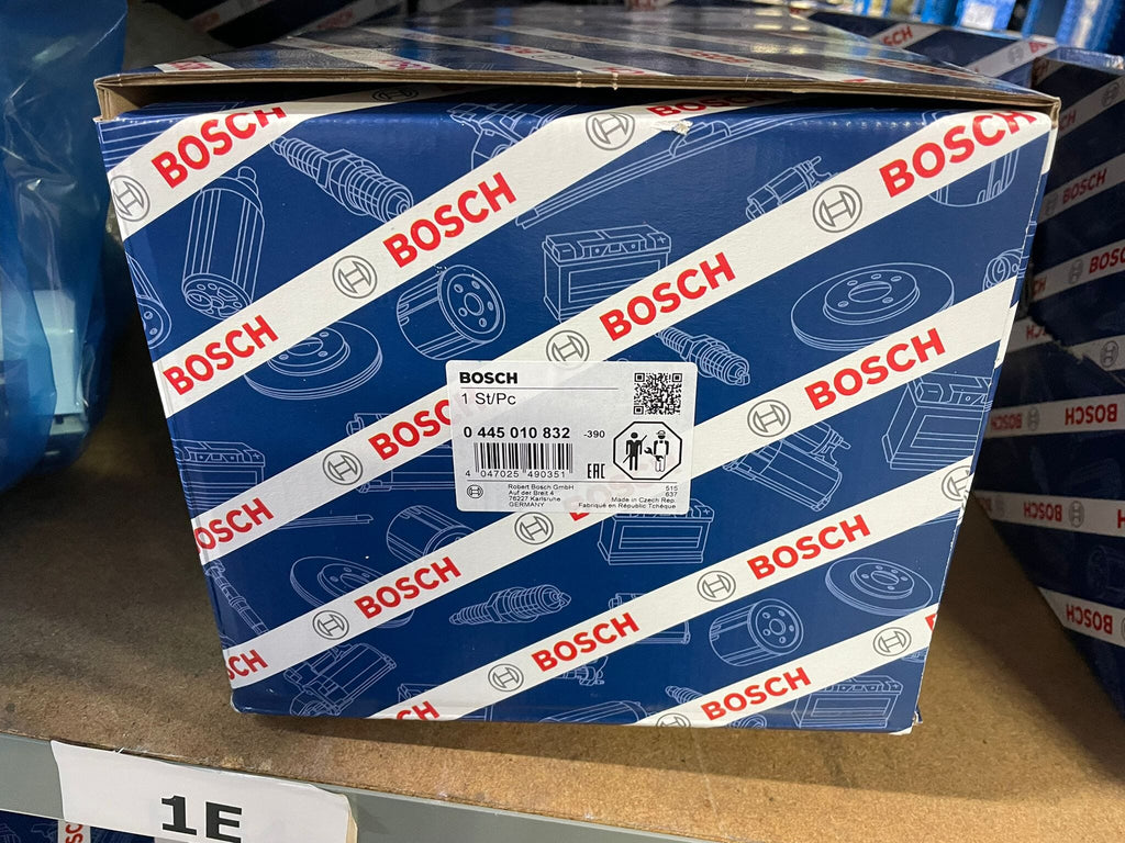0-445-010-832DR (0-445-010-662 ; 1623790780 ; 9X2Q9B395CA ; 0-986-437-432) New Bosch Common Rail Injection Pump fits Citreon Jaguar Land Rover Peugot C5 3.0 HDI; XF 2.0 D V6; XF Sportbreak 3.0 D; XJ 3.0 D V6; Discovery IV 3.0; Range Rover 3.0; 407 3.0 - Goldfarb & Associates Inc