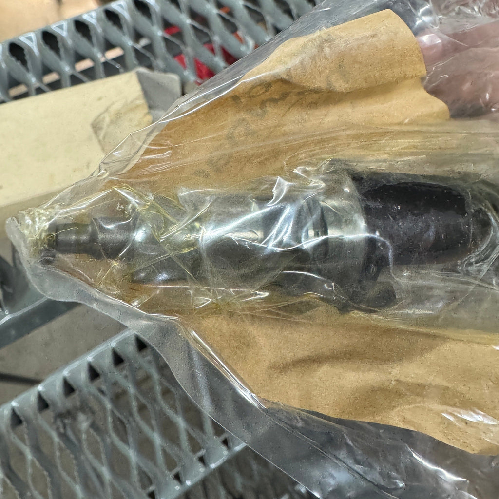 9-411-611-389 (9-411-611-389) New Bosch Plunger & Barrel - Goldfarb & Associates Inc