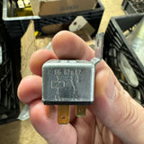 0-332-204-001 (AR91168) New Bosch Dimmer Relay fits John Deere Engine - Goldfarb & Associates Inc