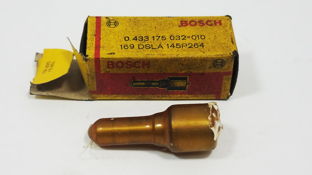 0-433-175-032 (DSLA145P264) New Bosch Nozzle - Goldfarb & Associates Inc